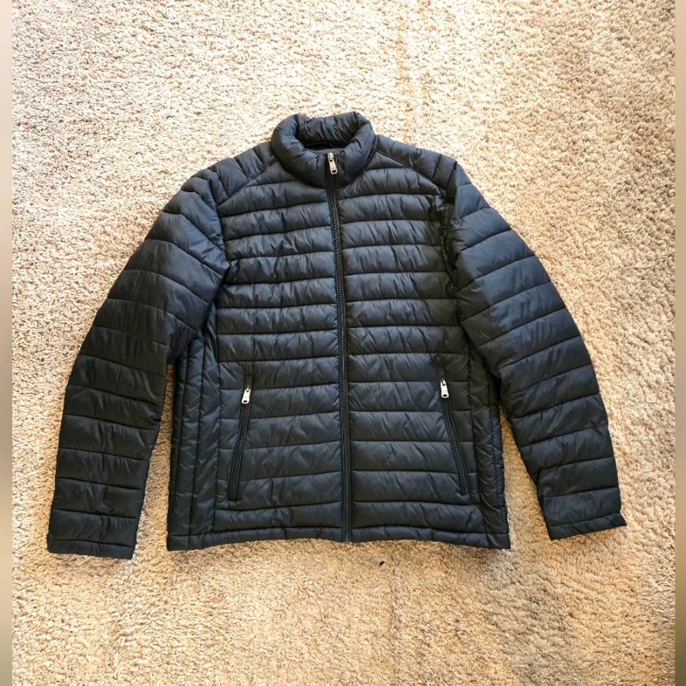 Kenneth Cole Awearness puffer jacket